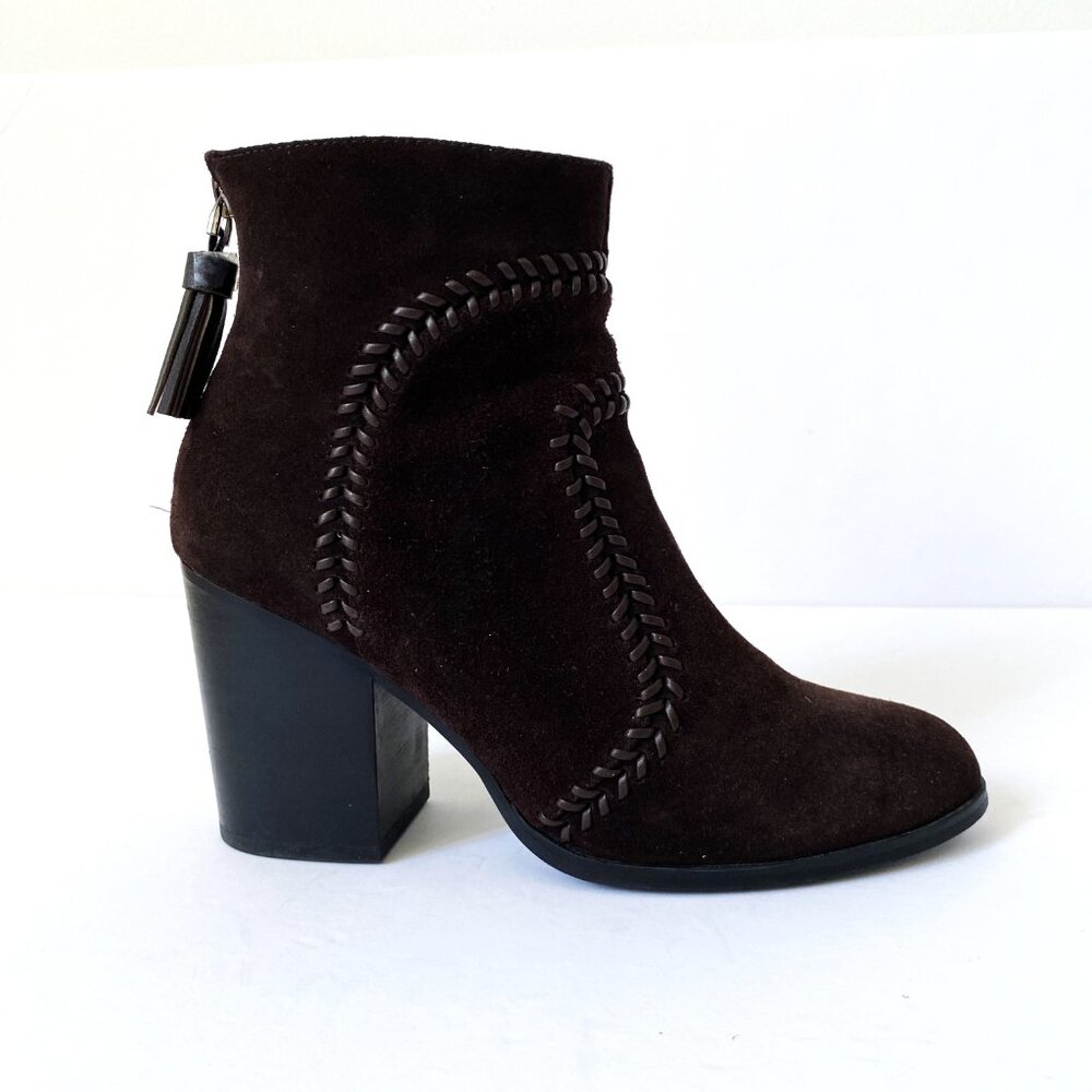 Lola Cruz Brown Suede Boots